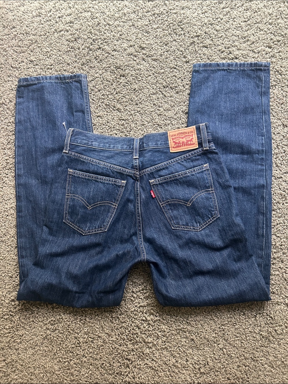 Levi's Women's Straight Indigo Blue Denim Jeans
